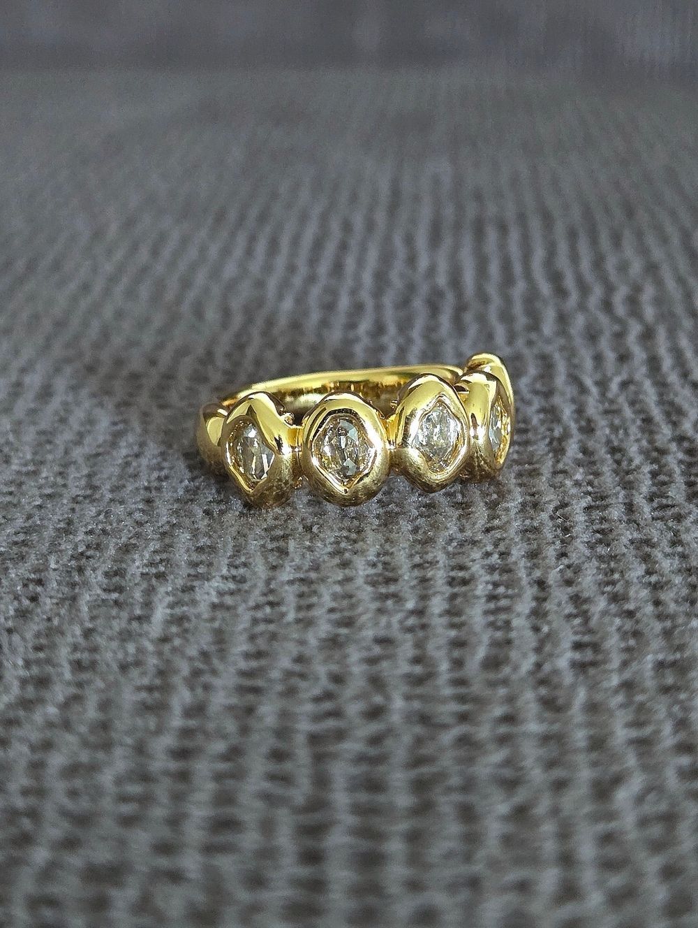 ✨️HP✨️ Alexis Bittar Molten Gold💛 with Clear Crystals💎 Ring💍 - NWT - Picture 9 of 16